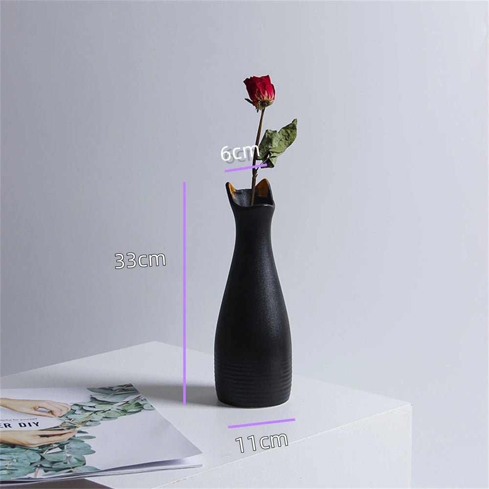 Vase décoratif noir élégant TavovaT de 33cm avec rose rouge, design épuré moderne parfait pour table basse ou console